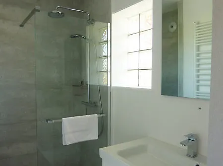 Eden Azur - Hoteliere Lejlighedshotel Golfe-Juan